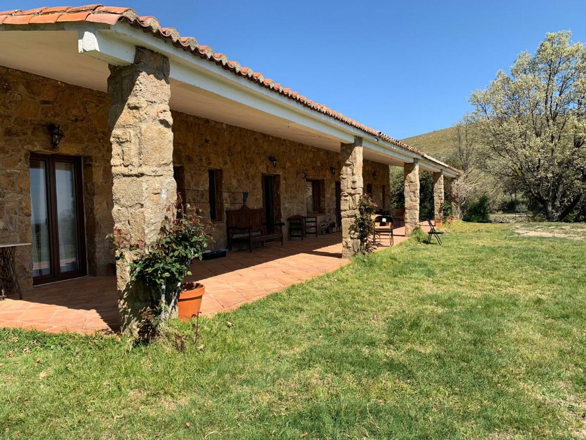 Casa Rural Los Robles Acebo Exterior photo